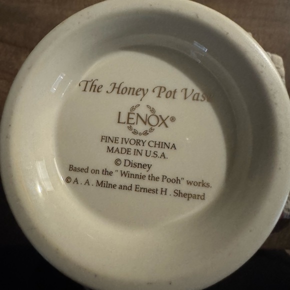 Lenox Honey Pot Vase - Picture 9 of 9